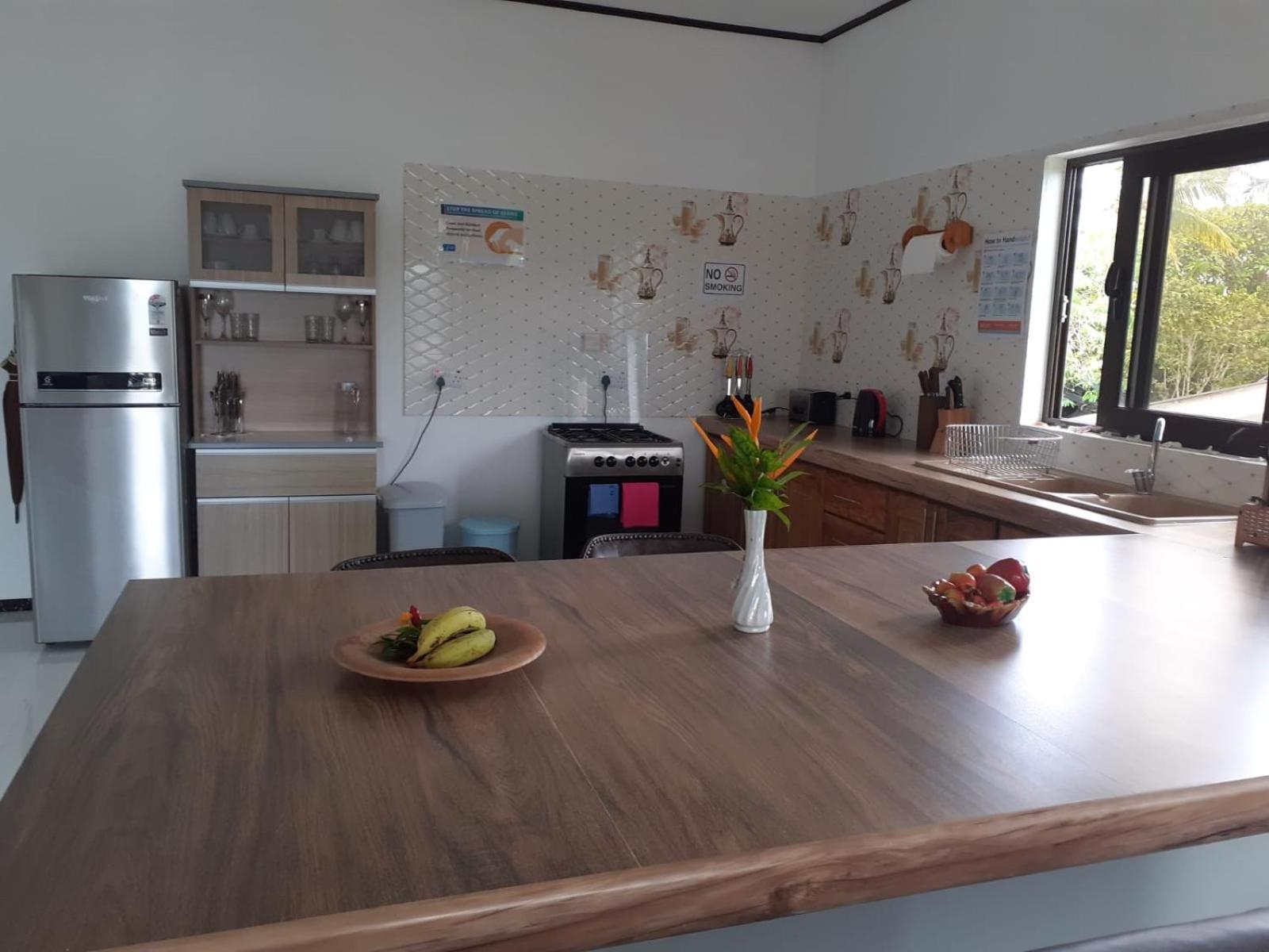 Gigi'S Self Catering Apartment Port Glaud Εξωτερικό φωτογραφία