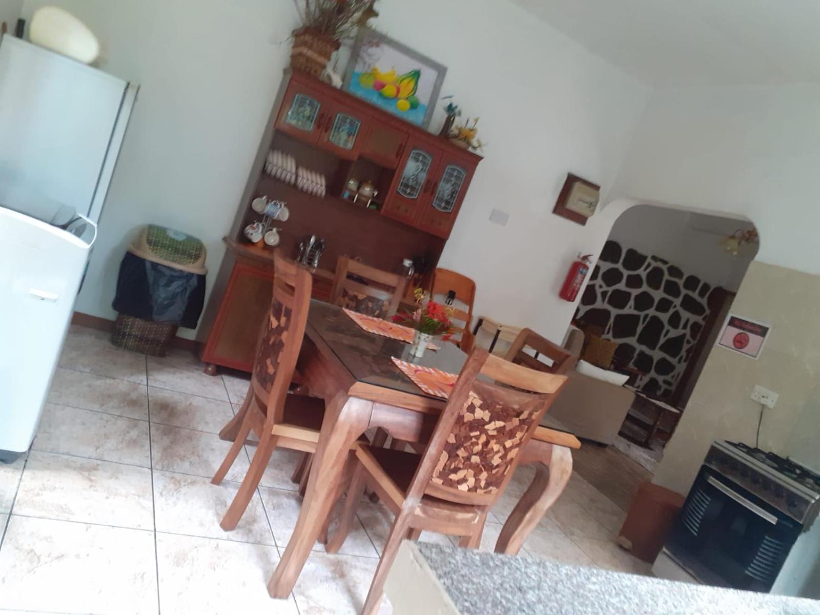 Gigi'S Self Catering Apartment Port Glaud Εξωτερικό φωτογραφία